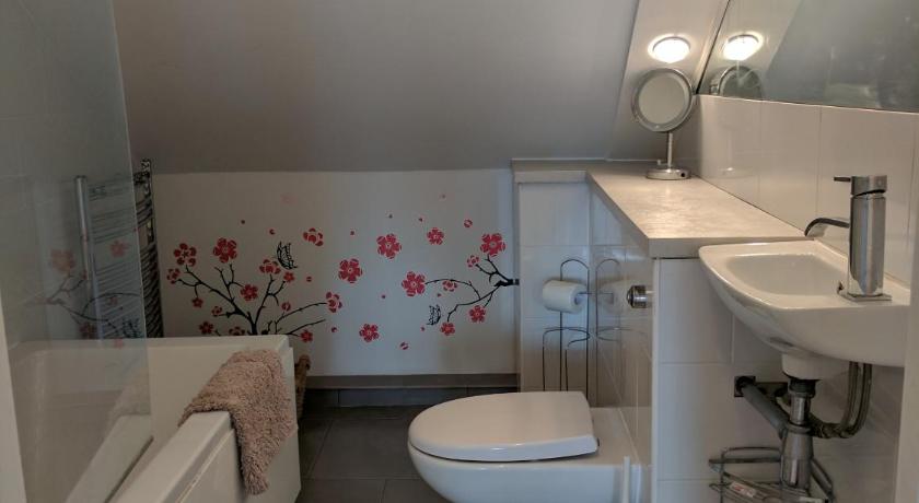 Alexander Apartments Northcliffe - image 7