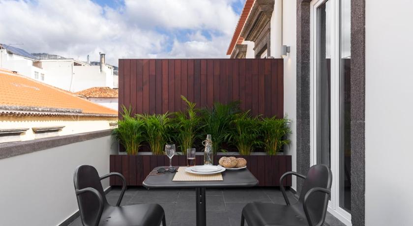Downtown Funchal Apartments by An Island Apart — Hotel in Madeira Island