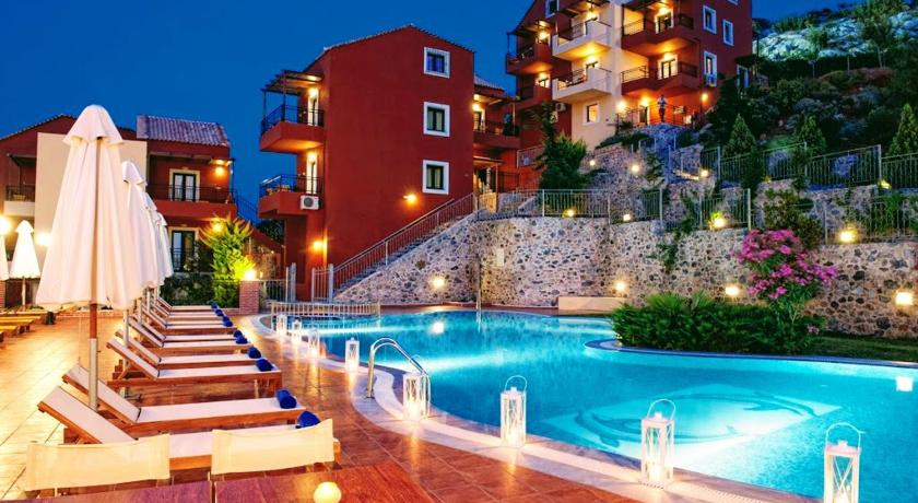 Ippoliti Village — Hotel in Crete Island