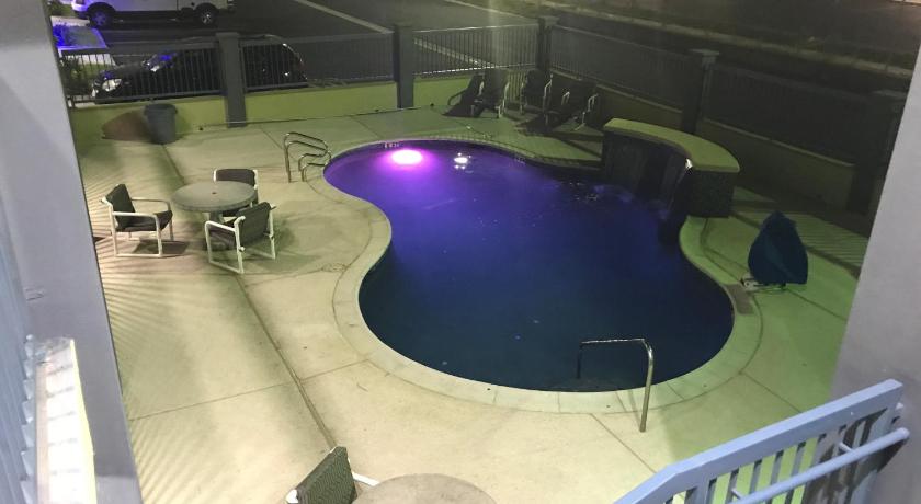 Texas Inn McAllen Airport photo