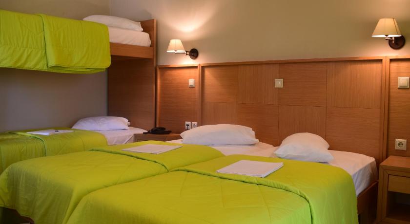 Evia Hotel & Suites