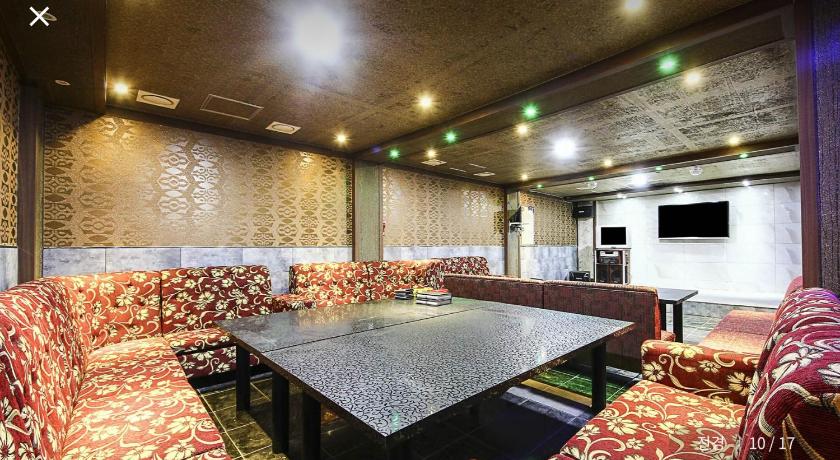 Gangneung Sulhwa Motel 2-Star Hotel exterior