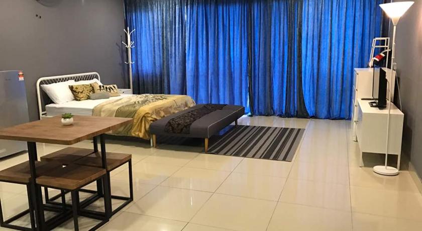 34 Studio at Trefoil Setia Alam photo