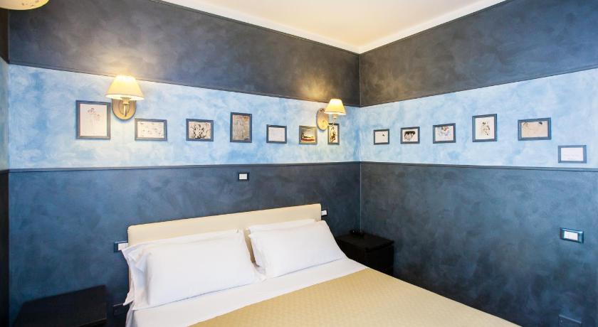 Фото: Двухместный номер эконом-класса (Economy Double Room) 11