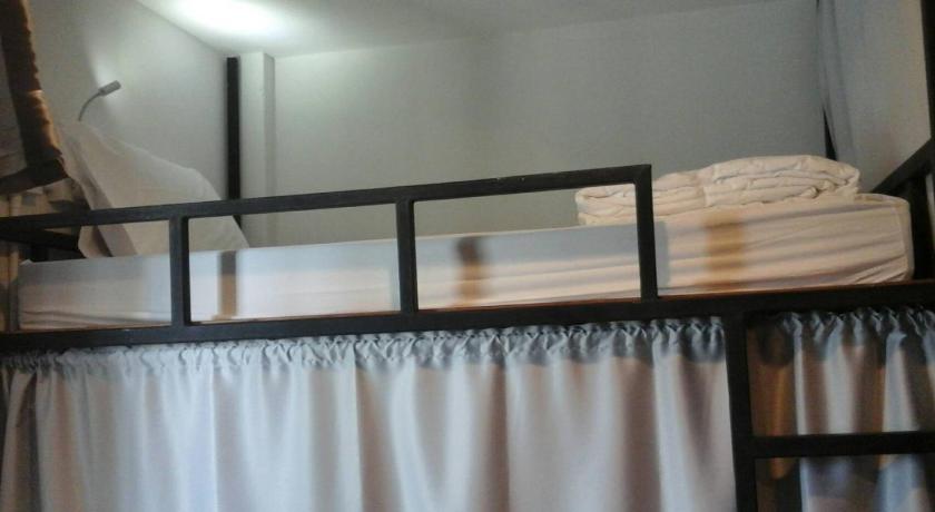 Image of Bunk Bed in Mixed Dormitory Room 12