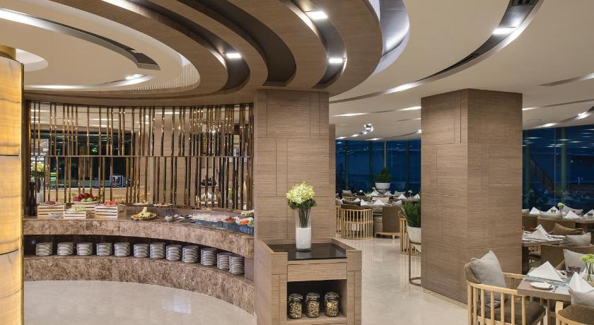 バンコク Solitaire Bangkok Sukhumvit 11 4つ星 ホテル レストラン