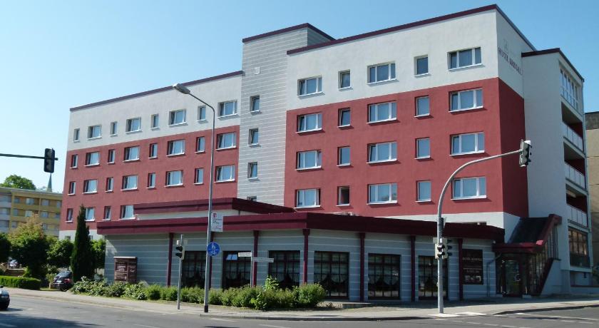 Hotel Kristall photo