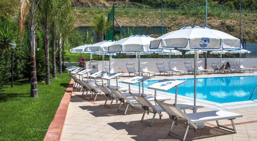 Ferretti Hotel - image 9