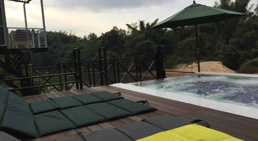 北碧 Jung Ja Hut 4星级 酒店 景观