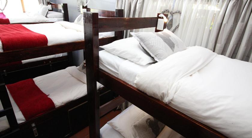 Image of Dormitory (14 Sleeper) 5