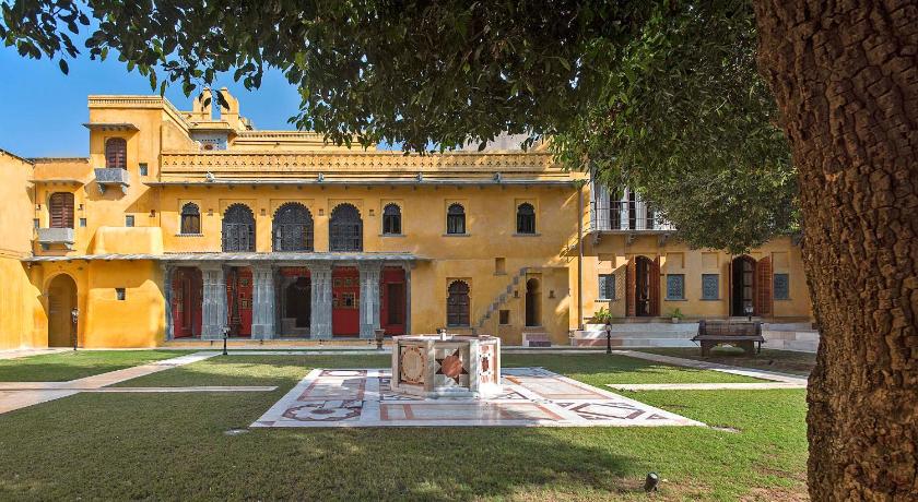 Amritara Gogunda Palace
