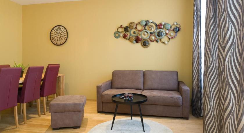 Image of Three-Bedroom Apartment 14