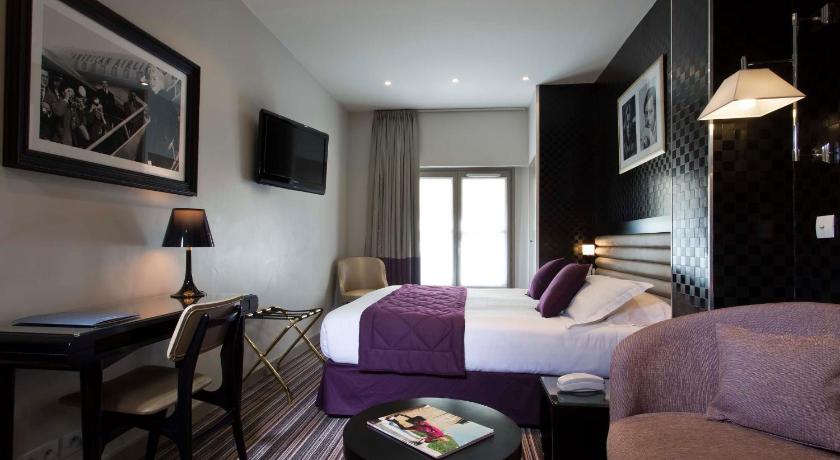 Image of Junior Suite 8