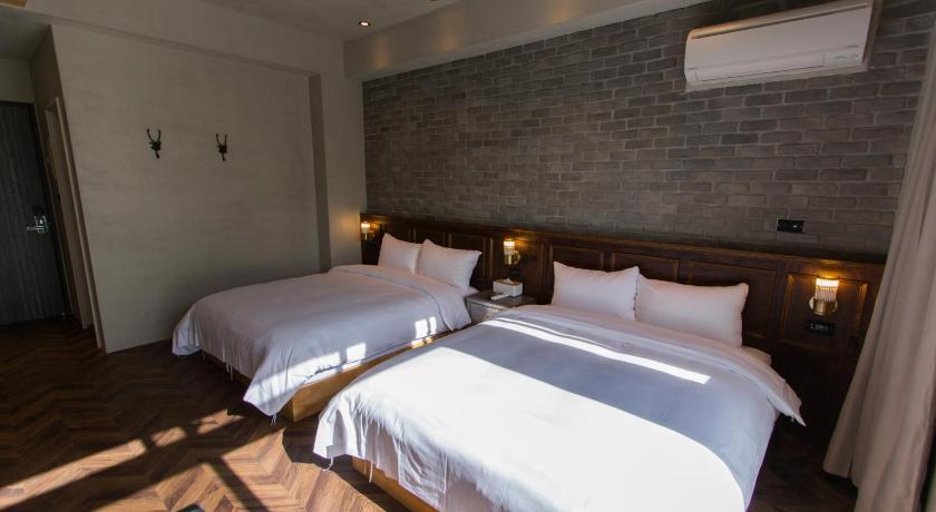 Image of Quadruple Room 3