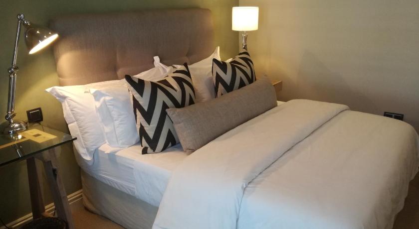 Image of Queen Deluxe - Ground Floor 6