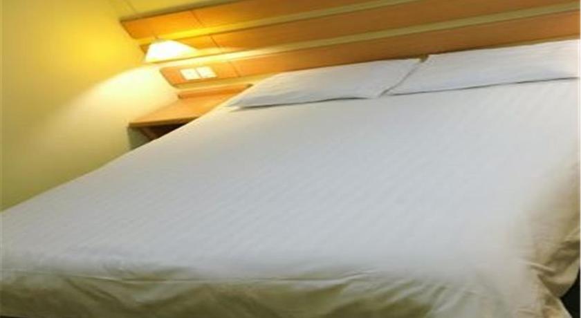 Home Inn Chongqing Wanzhou Dianbao Road Wanda Plaza photo