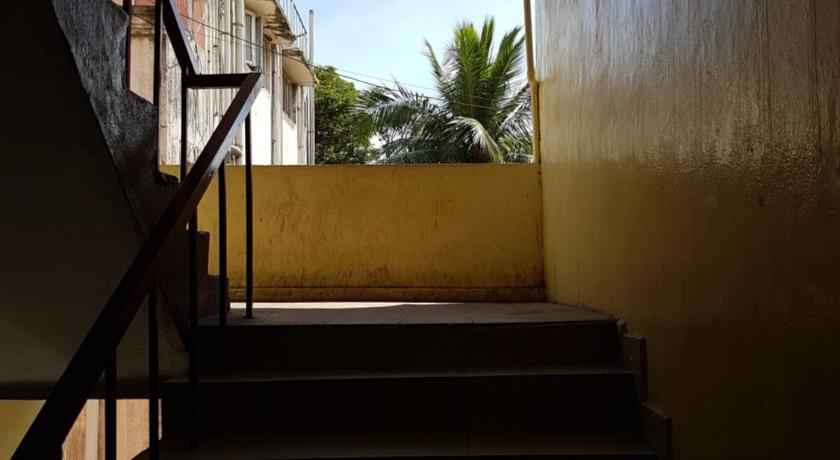 Hotel Sorrento Guest house Anna Nagar East Metro Shenoy Nagar metro budget monthly daily rooms – Chennai, IL