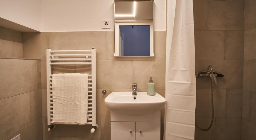 HILD-2 Apartments | Budapest photo