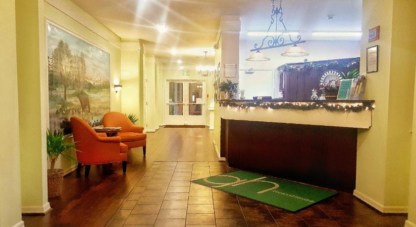 GuestHouse Inn Enumclaw photo
