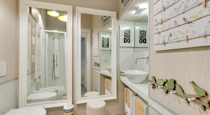 Rome As You Feel - Design Apartment at Colosseum photo