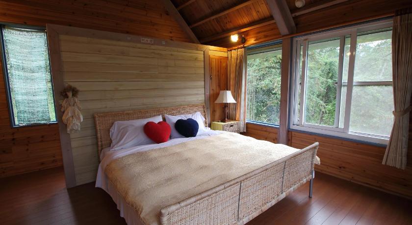 Image of Quadruple Room with Mountain View 0