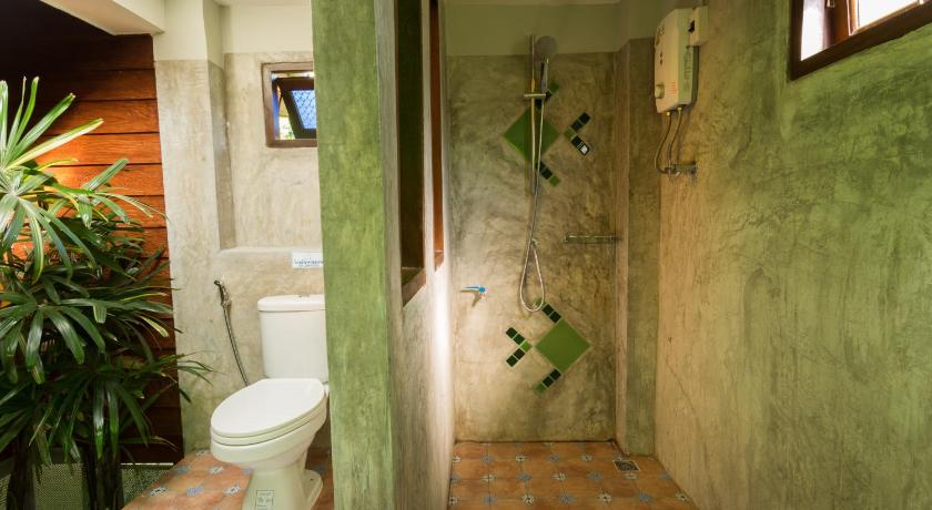 Image of Two-Bedroom House 8