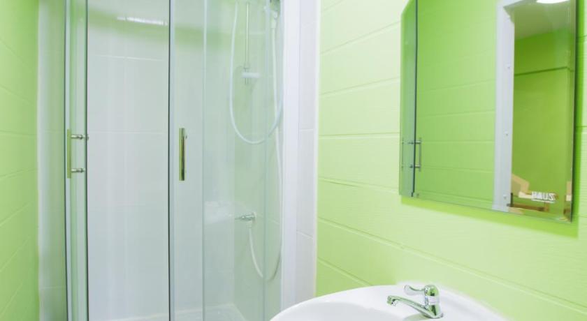 Chiang Rai Your Home 2-Star Hotel suite