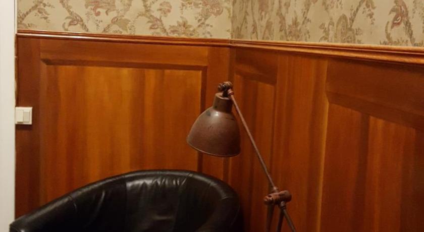 Image of Single Room with Private Bathroom 4