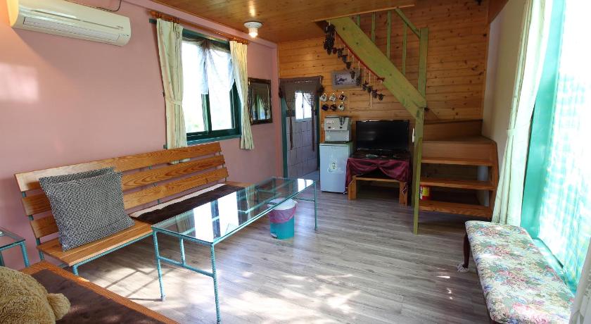 Image of Family Room with Mountain View 4