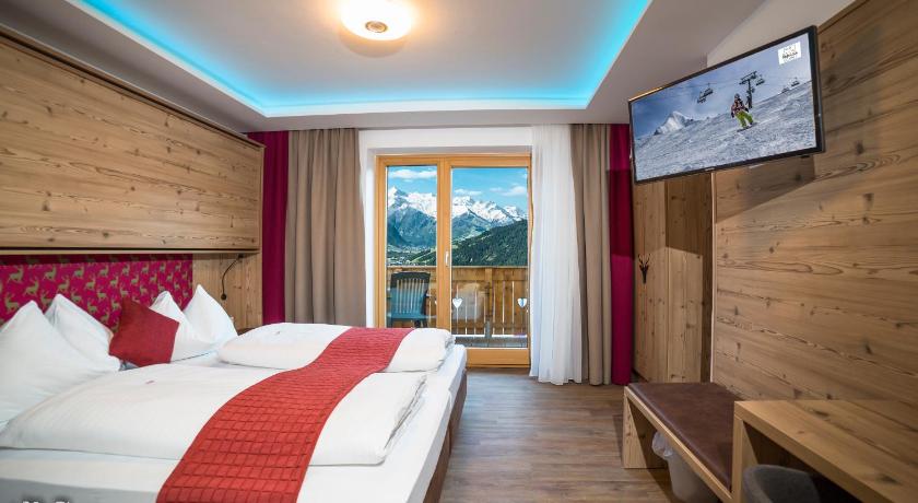 Pension Patricia - Summercard included from 15 may until end of october — Hotel in Kaprun