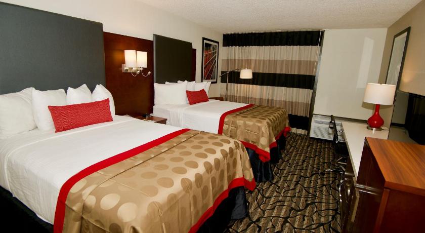 Ramada by Wyndham Austin South photo
