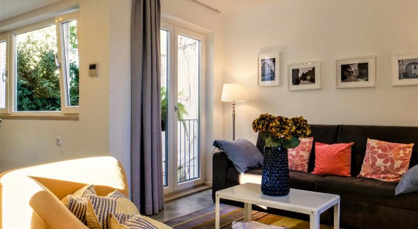 รูปของสุพีเรียร์อพาร์ตเมนต์แบบหนึ่งห้องนอน (Superior One-Bedroom Apartment) 3