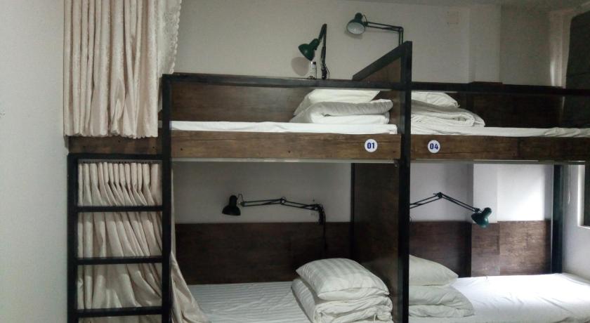 Image of Mixed Dormitory Room 3