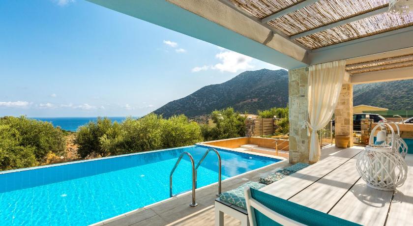 Sugar Villa, an exquisite summer retreat, by ThinkVilla — Hotel in Crete Island