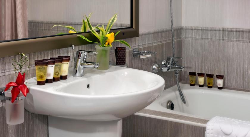 Image of Premium Double or Twin Room 2