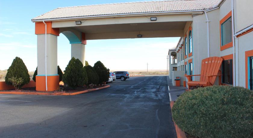 霍尔布鲁克 (亚利桑那州) Howard Johnson by Wyndham Holbrook 2星级 酒店 套房