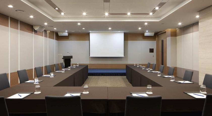 インチョン Days Hotel & Suites by Wyndham Incheon Airport (Korea Quality) 4つ星 ホテル ロビー