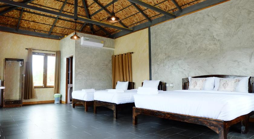 촘통 녹 찬 미 나 (Nok Chan Mee Na) 2성급 호텔 스위트룸