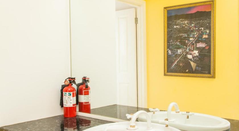 15 Charles Abbotsford Homestay photo