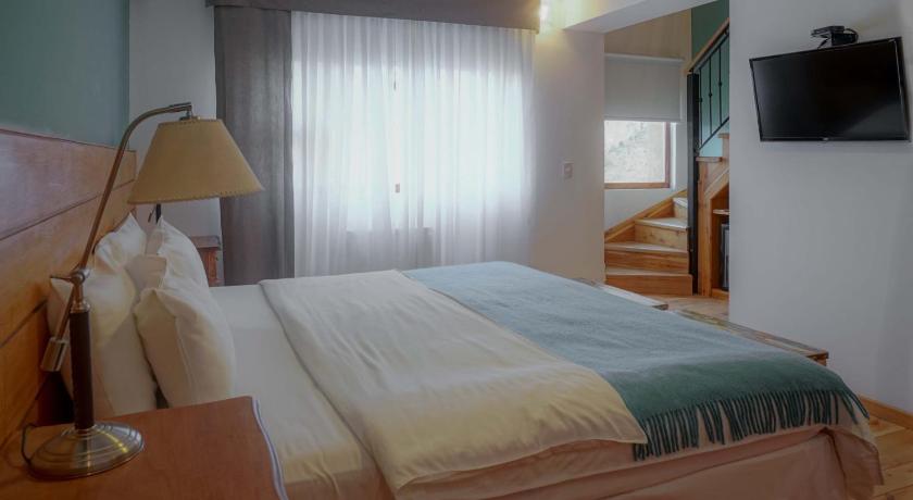 Image of Superior Triple Room 7