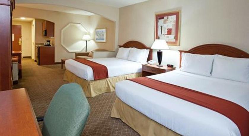 Holiday Inn Express Hotel & Suites Erie-Summit Township