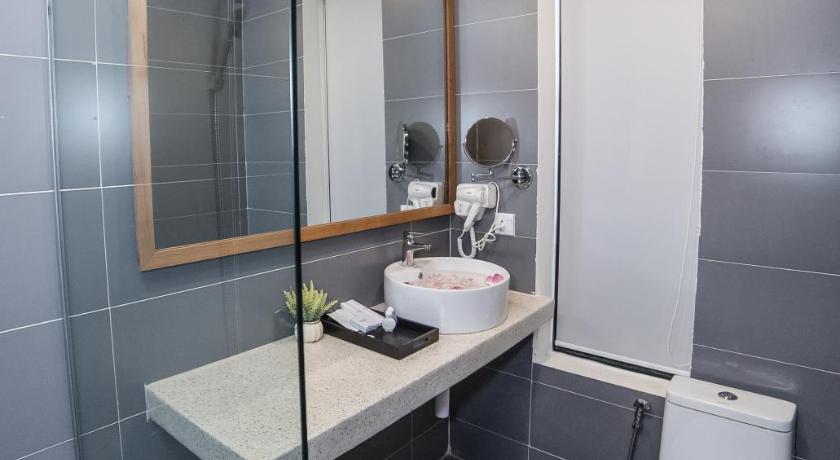 Image of Superior Double 2