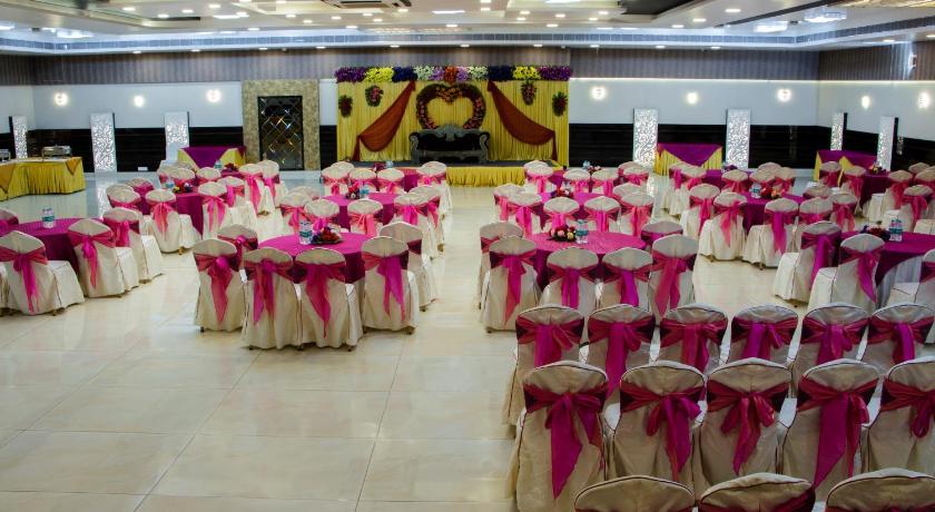 The AVR Hotel & Banquets