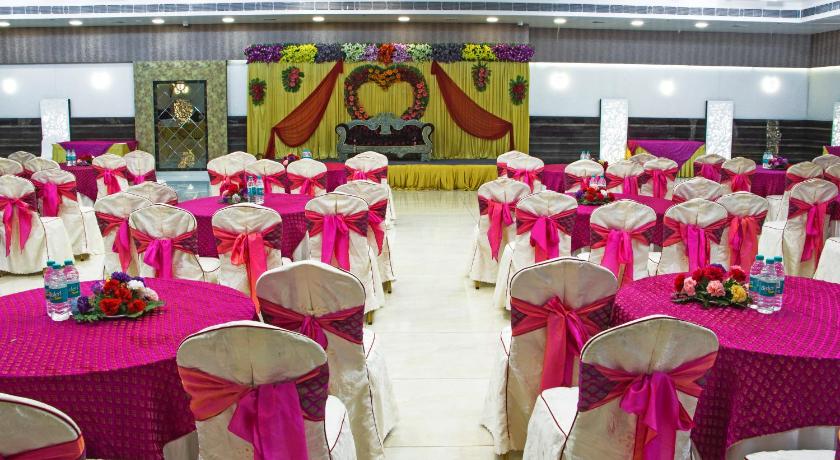 The AVR Hotel & Banquets