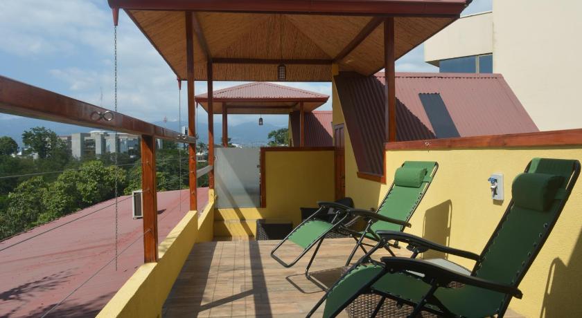 Image of Junior Suite with Balcony 3