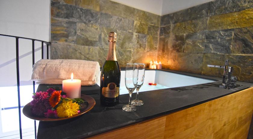 Image of Superior Apartment with Spa Bath 4