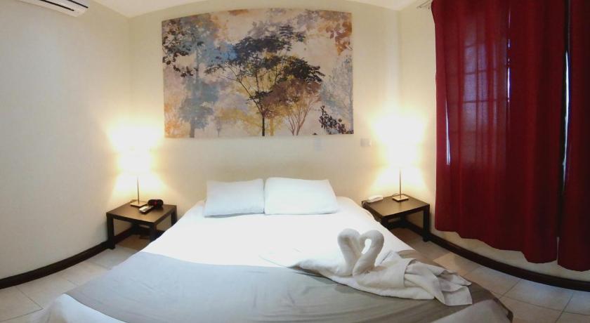 Image of Standard 1 Double Bed. (3rd floor, No elevator) 6