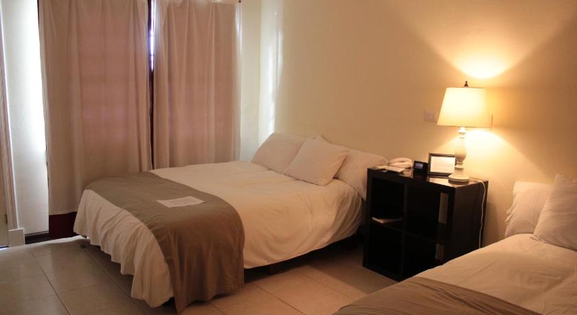 Image of Deluxe Twin Room 6