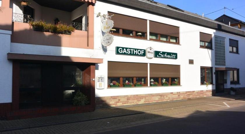 Gasthof Schmitt — Hotel in Merzig