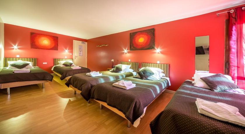Image of Quintuple Room (5 Adults) 0